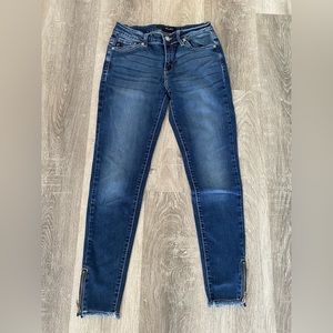 KanCan Zip-Ankle Skinnies